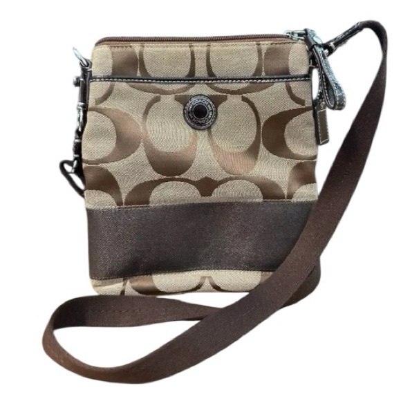 GUC Coach Brown Signature Canvas Swing Pack Crossbody - Picture 1 of 7